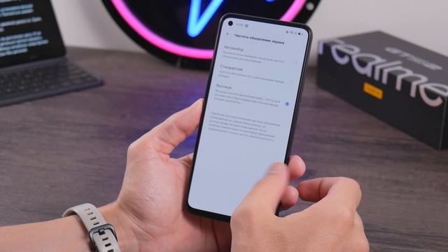 Realme GT Neo 2 - еще одна попытка обойти Сяоми. Распаковка и первый взгляд. смотреть онлайн