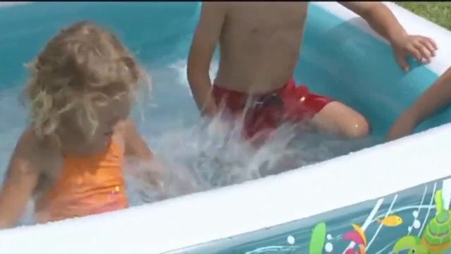 Детский надувной бассейн Intex 