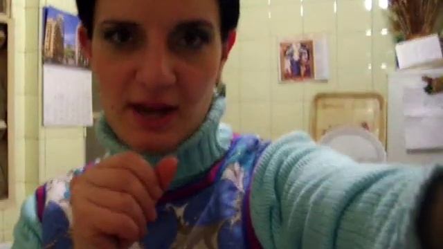 Салат с Курицей и Ананасами смотреть онлайн