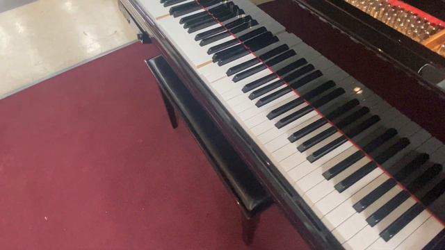 #G125. Used 2010 Yamaha GC1 Player Baby Grand Piano смотреть онлайн