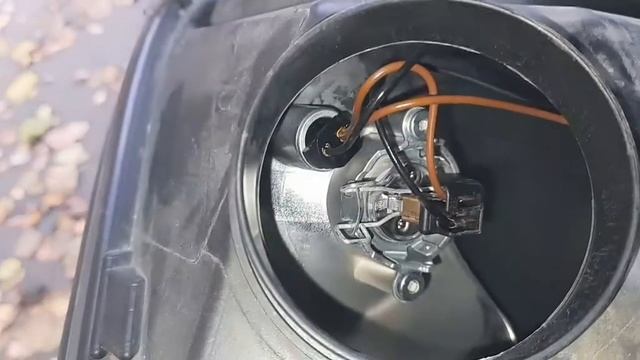 Ford Focus - Ford C-Max - УСТАНОВКА ГАБАРИТНЫХ ЛАМПОЧЕК смотреть онлайн