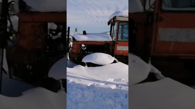 Чистка снега на базе. смотреть онлайн
