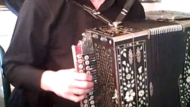 Урок 18.9. 3. Барыня. Варианты связок из 4. Вариант 3. Лесенка 2-1 - Лесенка 1-2 от F смотреть онлайн