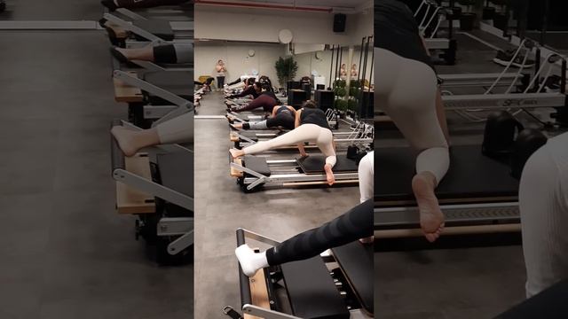 Pilates Reformer Workout. Stretch & Abdominals|Пилатес Реформер на Растяжку и Пресс.|פילאטיס מכשירי смотреть онлайн