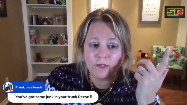 Full Moon or Full Bush? смотреть онлайн