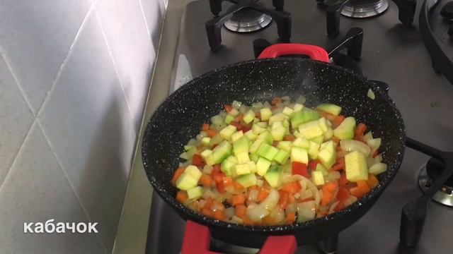 Warm Quinoa Salad with Roasted Vegetables - Easy, Healthy Side Dish смотреть онлайн