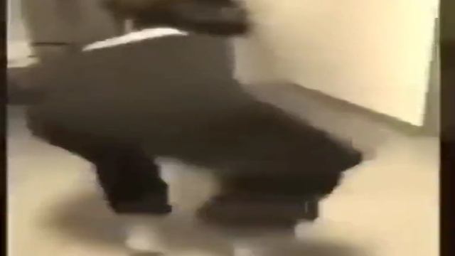 Майкл Джексон танцует под лезгинку ?