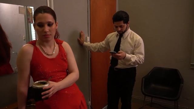 Cortometraje "Por un tango más" (2022) смотреть онлайн