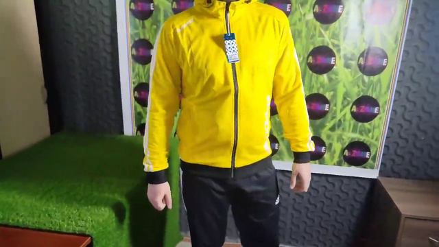 Спортивный костюм adidas смотреть онлайн