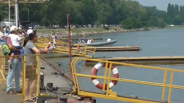 Яхт-Клуб в Таганроге. Подготовка к соревнованиям. День ВМФ (28.07.2019) Yacht Club in Taganrog. смотреть онлайн