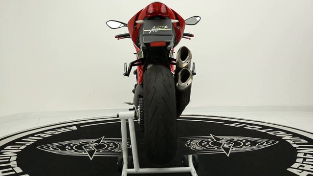 DUCATI STREETFIGHTER 848 смотреть онлайн