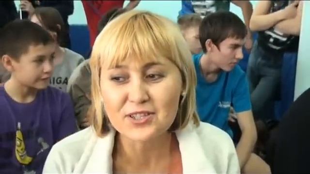 в Вятских Полянах прошло Первенство города по армрестлингу смотреть онлайн