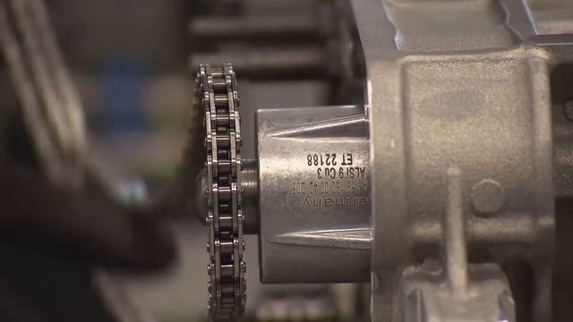 Engine build for 2017 Mercedes-Benz AMG 63 V8 5.5 liter смотреть онлайн