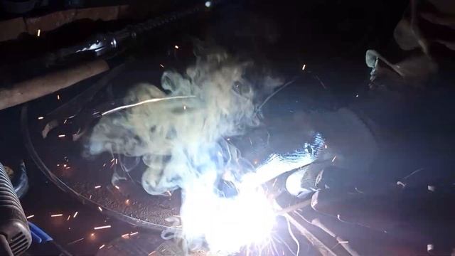 Как сделать узоры для перил, из автомобильной колдки смотреть онлайн