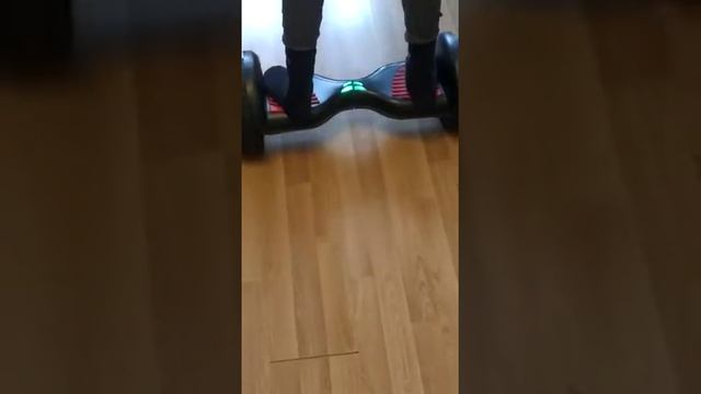 Гироскутер Hoverboard HB-1803M смотреть онлайн