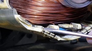 Низкое напряжение бензогенератора. Меняем диоды ротора.