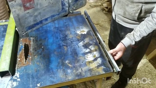 Самодельная каретка для циркулярного станка. смотреть онлайн