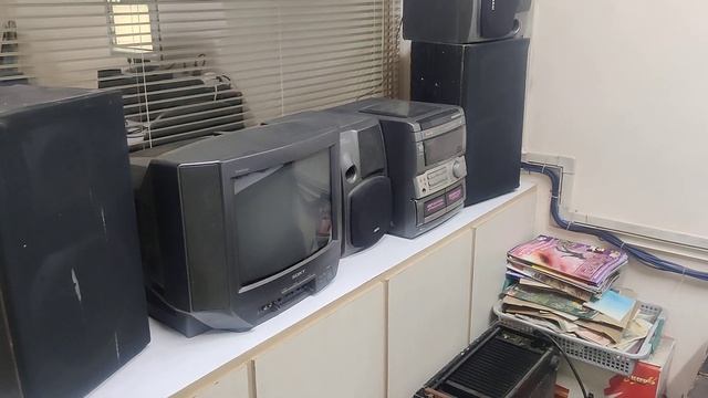 Sony Record Player смотреть онлайн