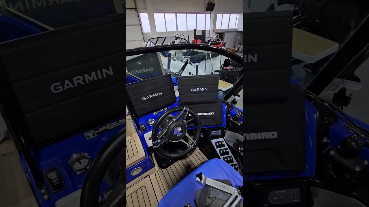 Эхолотов много не бывает. ) смотреть онлайн