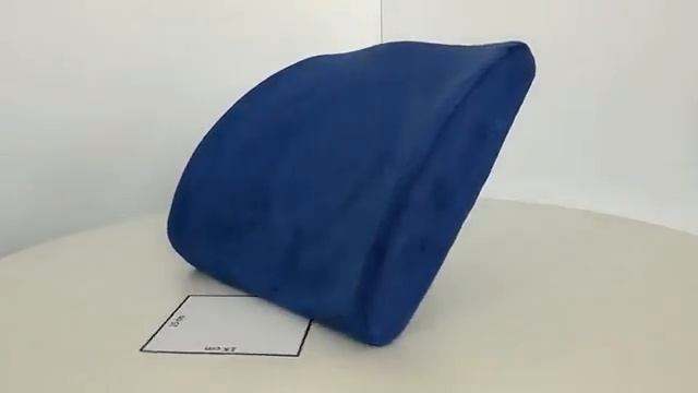 Ортопедическая подушка Qmed под спину универсальная KM-09 смотреть онлайн