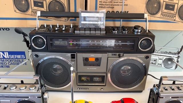 Collection: Sanyo M 9990, M 7700, M 7035, M9830. Golden 80s 4 ever. смотреть онлайн