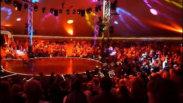 Salto Natale смотреть онлайн