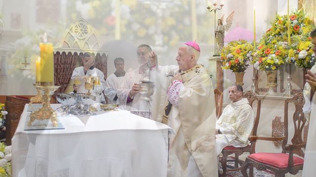 Santa Missa Solene em honra a São Miguel Arcanjo смотреть онлайн