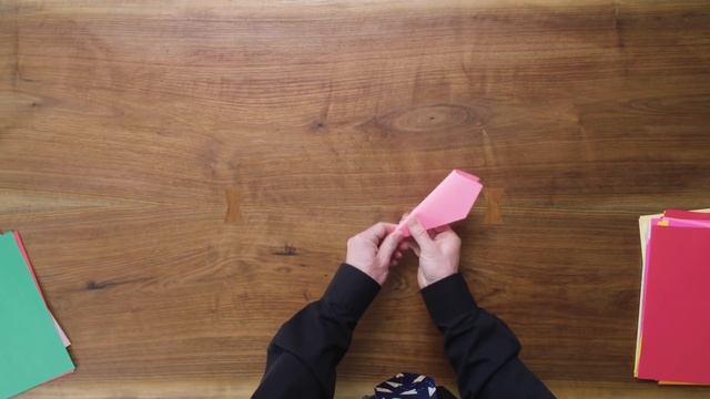 How This Guy Folds and Flies World Record Paper Airplanes | WIRED смотреть онлайн