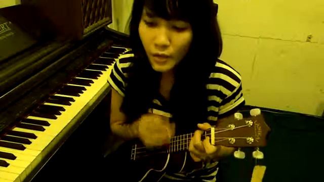 ฝันไปรึเปล่า Ukulele Lanikai LU-21 смотреть онлайн