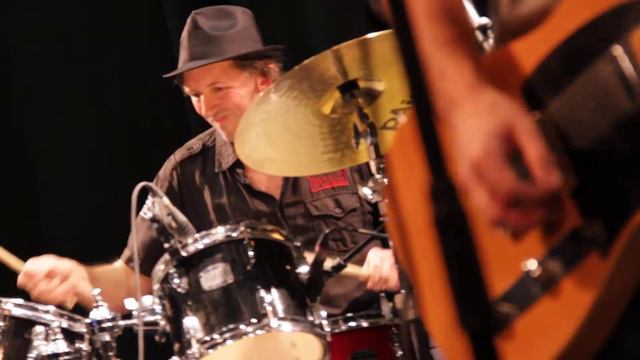 Taxis in the Sea - It's allright - Casal Les Corts 12.01.2018 смотреть онлайн