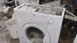 стираем на indesit wiun81
