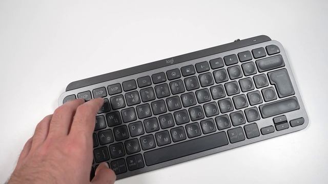Logitech MX Keys Mini | Топовая клавиатура с подсветкой, но есть нюанс смотреть онлайн