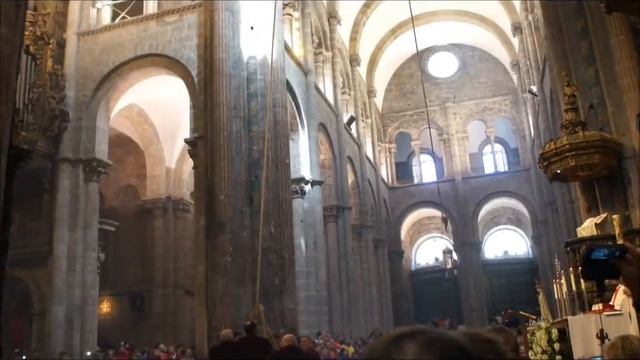 Santiago de Compostela, Служба для паломников в соборе Святого Иакова, кульминация смотреть онлайн