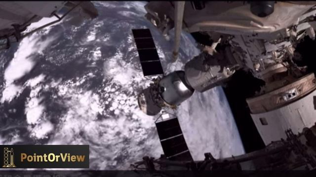 OUT NOW: Epic undocking footage of Shenzhou-16 spacecraft carrying Chinese astronauts смотреть онлайн
