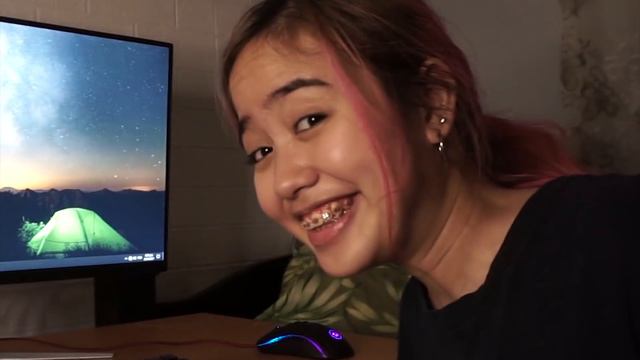 Unboxing My New PC (disaster) + Apex Gameplay смотреть онлайн