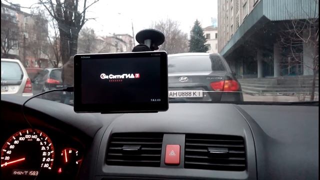 Автомобильный GPS навигатор Pioneer 7108 DVR смотреть онлайн