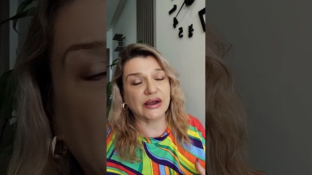 Почему мужья пьют и играют? Есть ли смысл сохранять семью? смотреть онлайн