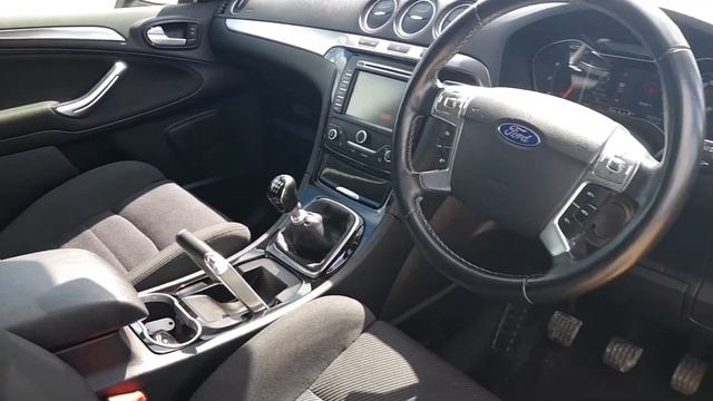 Ford S-Max смотреть онлайн