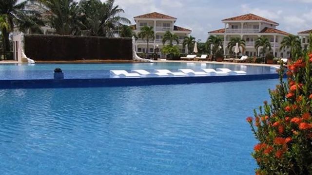The Placencia Hotel смотреть онлайн