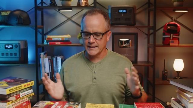 10 Books To Get While You Still Can смотреть онлайн