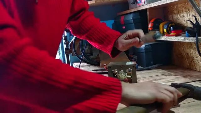 ТОЧЕЧНАЯ СВАРКА/ СВОИМИ РУКАМИ! / За ЧАС / Всё ПРОСТО! смотреть онлайн