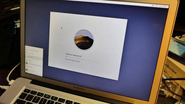 Installing macOS Mojave On A 2009 MacBook Pro смотреть онлайн