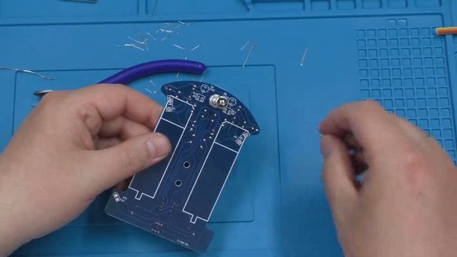 Трек машинка D2-1 - умный робот, движущийся по линии (DIY Kits набор). Обзор и сборка конструктора смотреть онлайн
