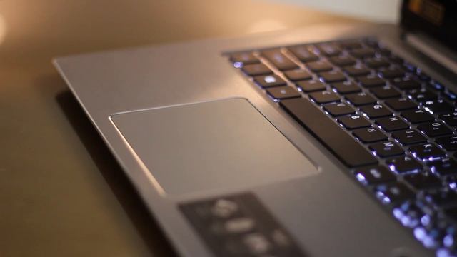 Acer Swift 3 SF314-52 - recenzja, Krótka Mobzilla odc. 46 - #projektlaptop смотреть онлайн