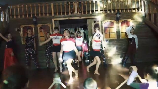 Шоу Танцев (Наследники) смотреть онлайн