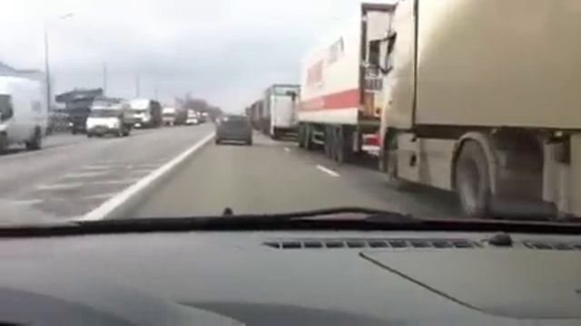 забастовка водителей грузовых машин трасса м4 11.11.2015 г. смотреть онлайн