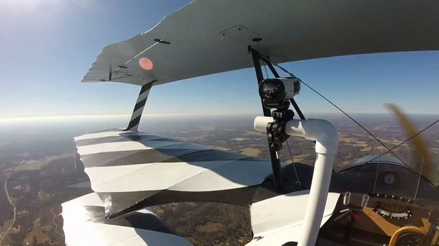 Fokker Dr1 Dual View - Aerobatics
