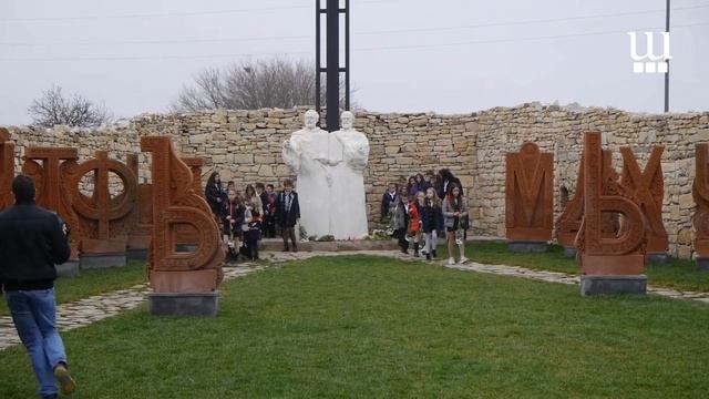 В Двора на кирилицата почетоха Свети Климент Охридски смотреть онлайн