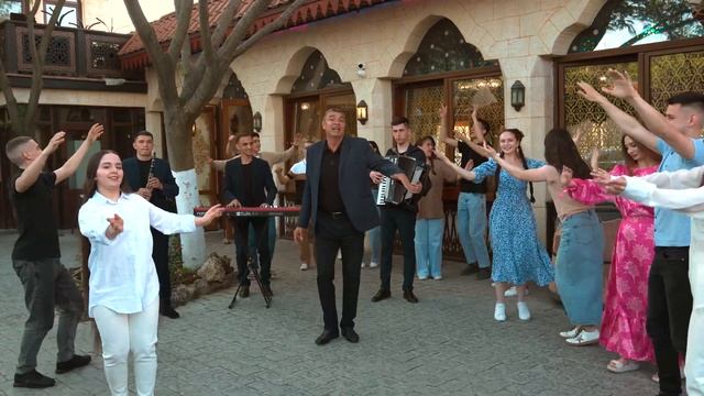 Крымскотатарский ансамбль 