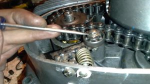 Натяжитель моторной цепи мотоцикла Восход